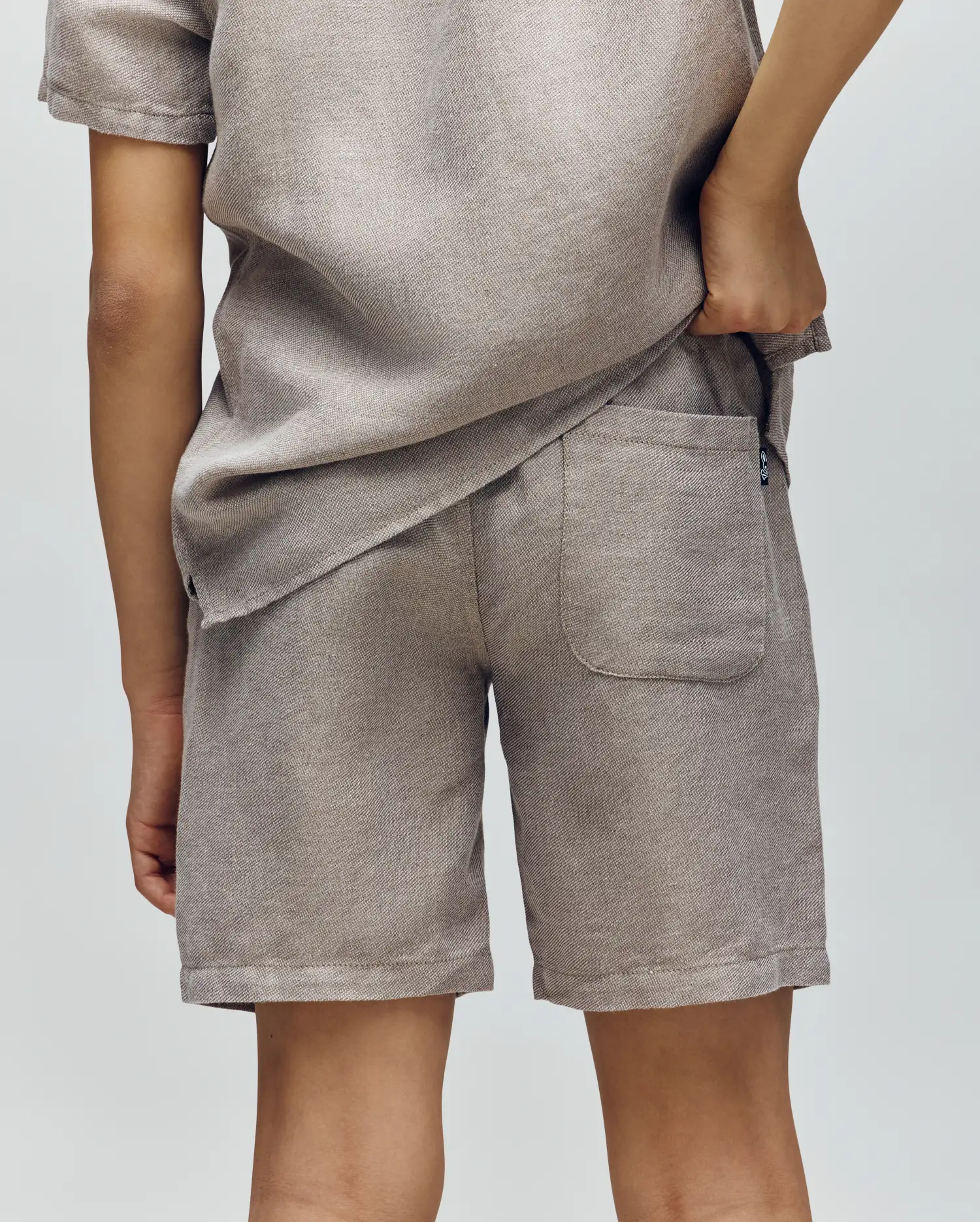 KIDS WINDCREST LINEN BLEND DRAWSTRING SHORT - B0R474C200 - Image 3