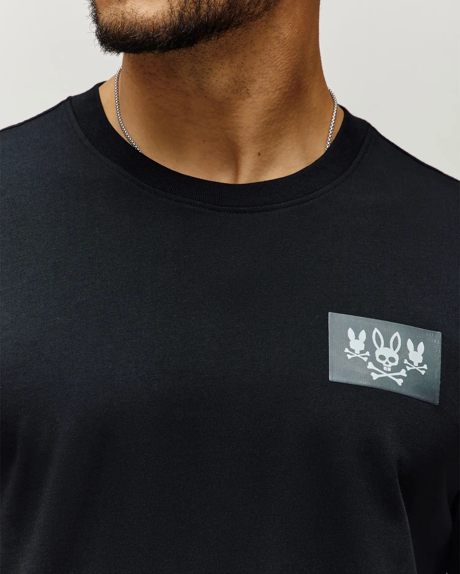 MENS JARVIS CHEST GRAPHIC TEE - MT0200335 - Image 3