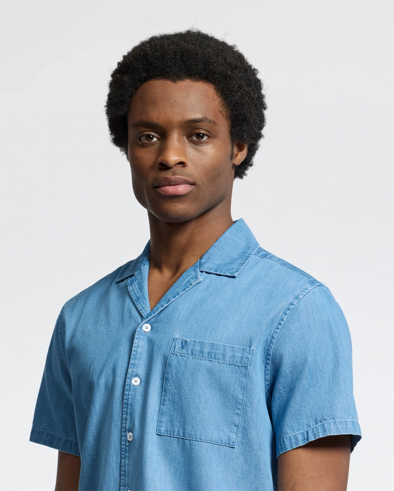 MENS KERVIN LIGHTWEIGHT DENIM WOVEN SHIRT - B6Q467F200 - Image 2