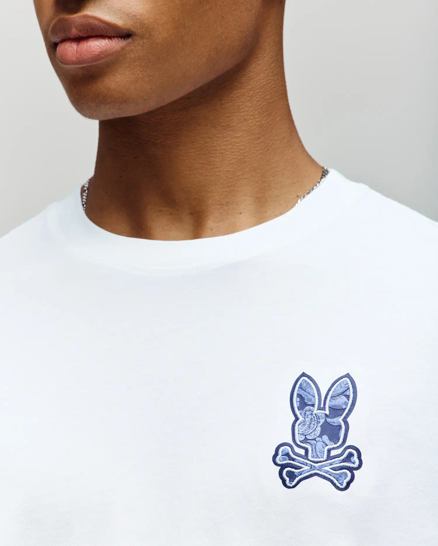 MENS ROWEN GRAPHIC TEE - MT0200103 - Image 2